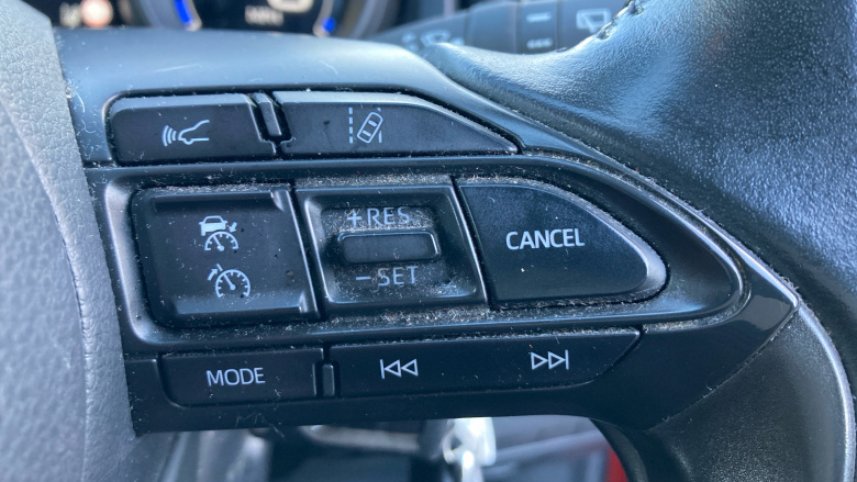 Toyota Yaris 1.5 Hybrid Design 5dr CVT Hybrid Hatchback